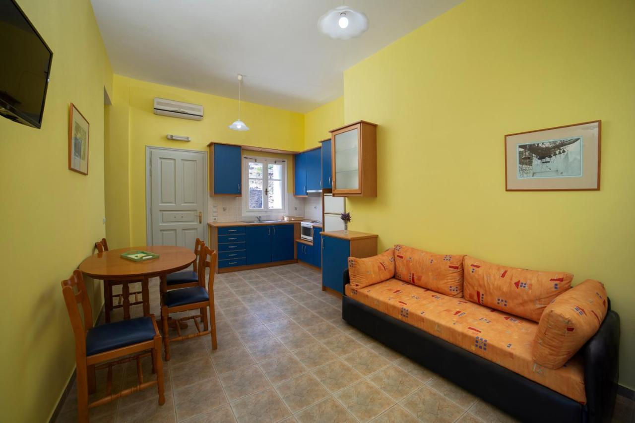 Spertos Apartments Ormos  Экстерьер фото