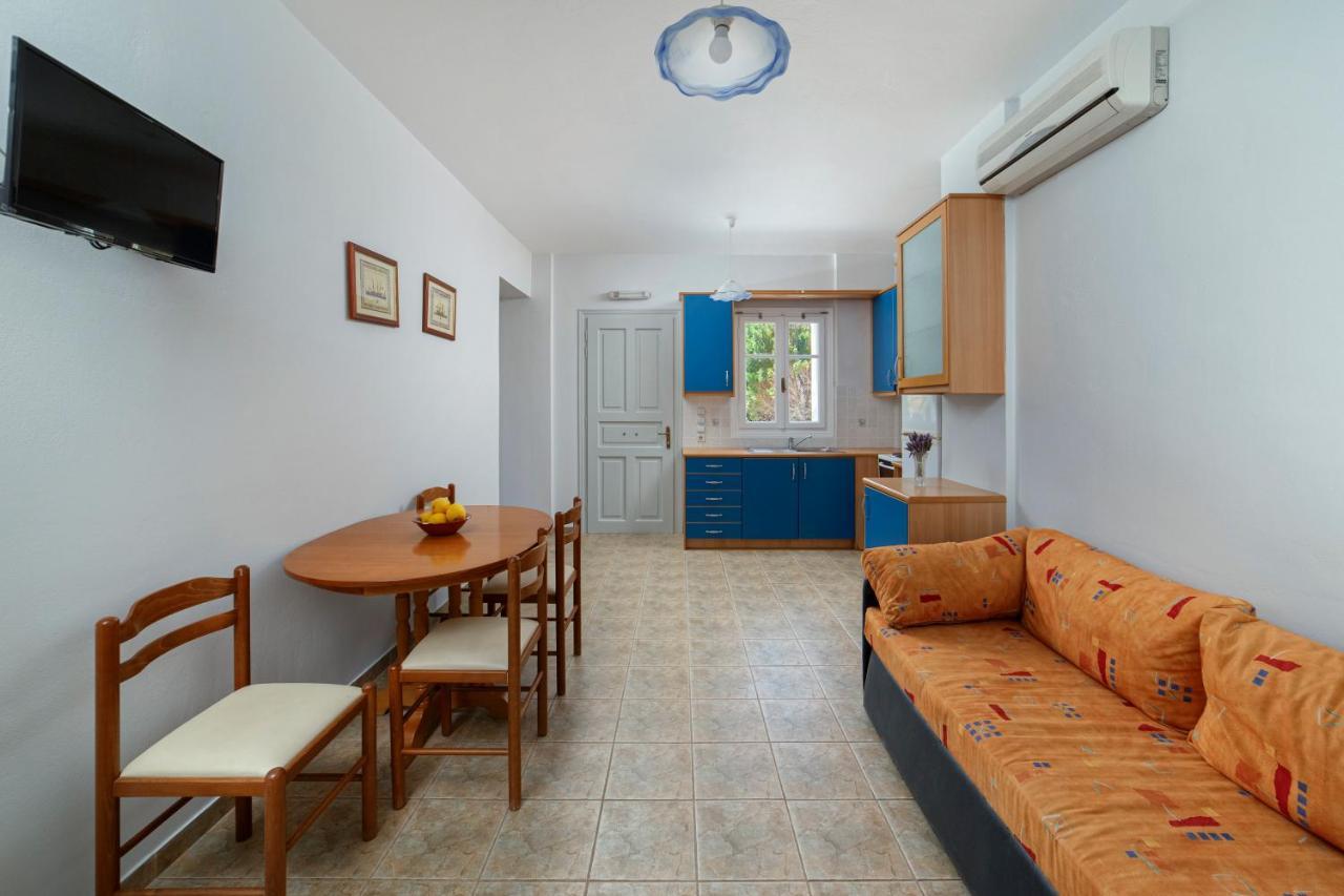 Spertos Apartments Ormos  Экстерьер фото